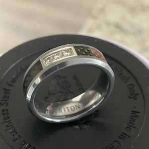 Men's Diamond Three-Stone ring